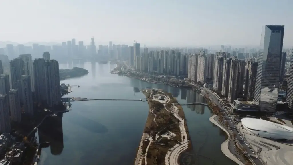 ኢትዮጵያዊ ፍራንክ በRumble ላይ ከኢራቅ ፍላጎት ጋር የኮምዩኒቲ ፍለጋ እና ማስተናገድ ዘዴዎች በተለያዩ መልኩ እየተደረገ ነው።