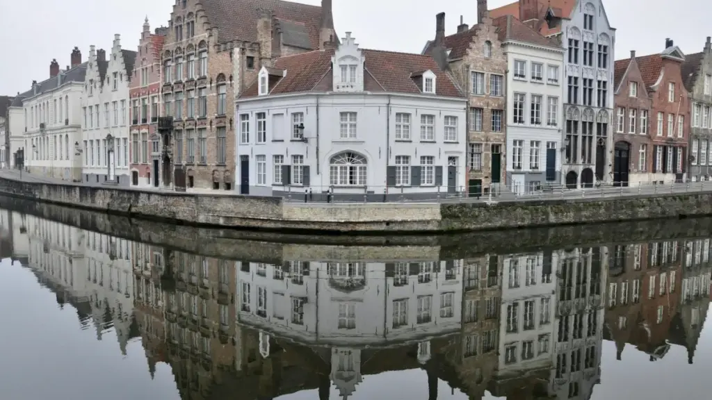 Practical guide for Ethiopian content creators on reaching Estonia brands via Xiaohongshu to create engaging follow-up content for fans.