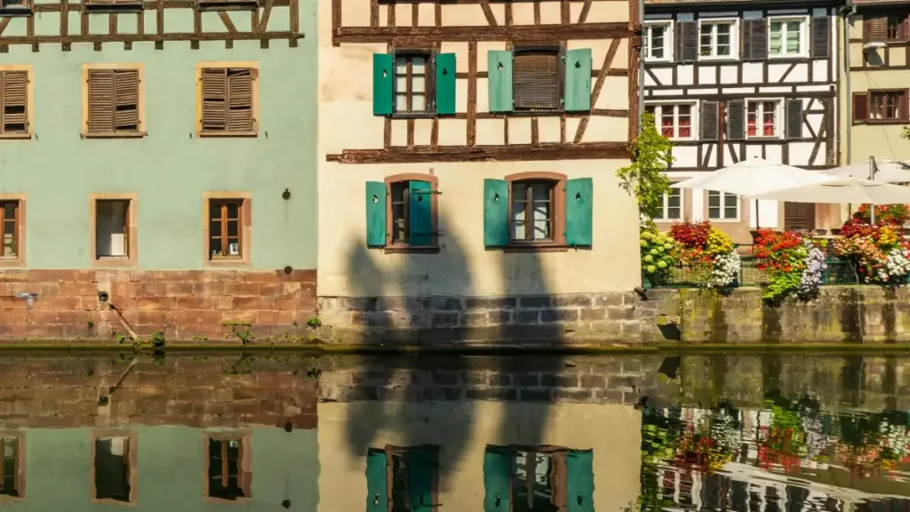 እርስዎ ከኢትዮጵያ ሲሆኑ፣ ስዊዘርላንድ ላይ በXiaohongshu የሚገኙ ፈጣን የwellness ክሪይተሮችን እንዴት እንደሚፈልጉ የተገናኘ መመሪያ፣ ስርዓት፣ የእይታ ማስታወቂያዎችና የልምድ ምርመራ።