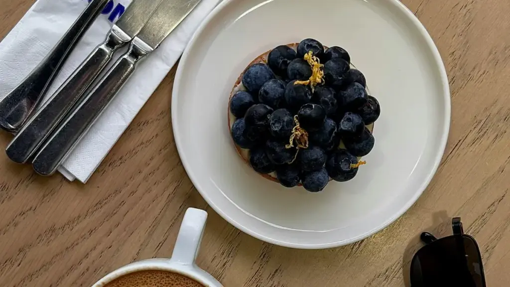 እዚህ ጽሑፍ ከEthiopia ክሪየተሮች እንዴት በLine ላይ ለሌባኖን ብራንድዎች የSponsored ጨዋታ ስትሪም ማድረግ እንደሚቻል፣ ምርምር፣ ምሳሌዎችና ምክር ይሰጣል።