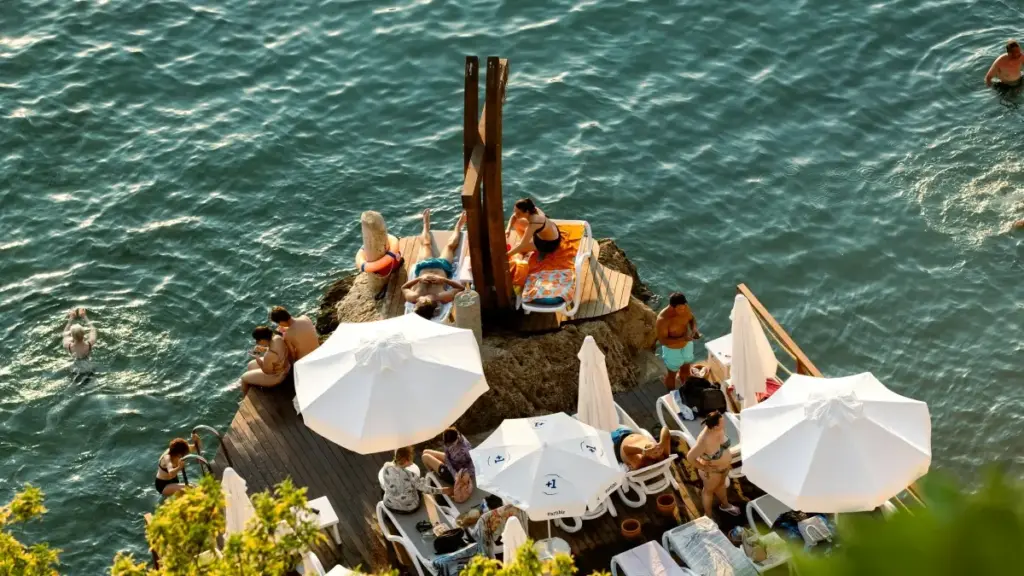 እባክህ እንግዲኛ ለኢትዮጵያ ማስታወቂያዎች፣ ከራሽያ ኢንስታግራም ፈጣሪዎች ጋር የወለንነስ ሩቲኖችን ለማስፋወቅ ምን እንደሚያስፈልግ ርዕስ፣ ምክርና ምርመራ ይሰጥ።