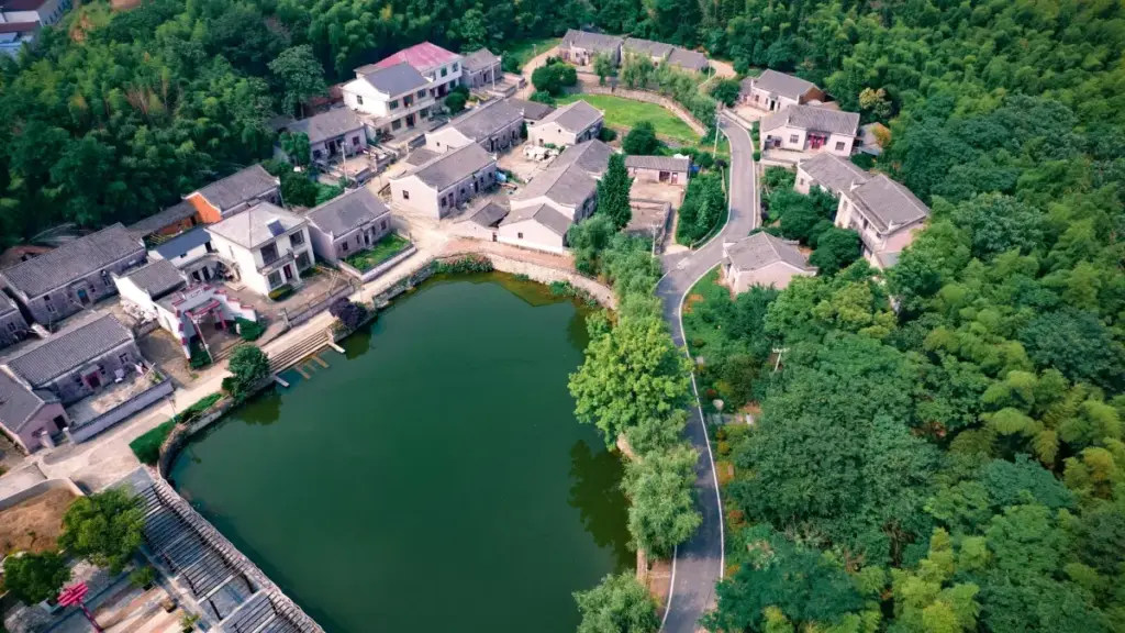 ይህ ጽሑፍ ከፈረንሳይ ላይ የሚገኙ Xiaohongshu ፀሐፊዎችን እንዴት መፈለግ እና የተሳሳተ ህብረትን ወደ ሊድ ማስተካከል የሚያስችል ሙያዊ ምክሮችን ይሰጣል።