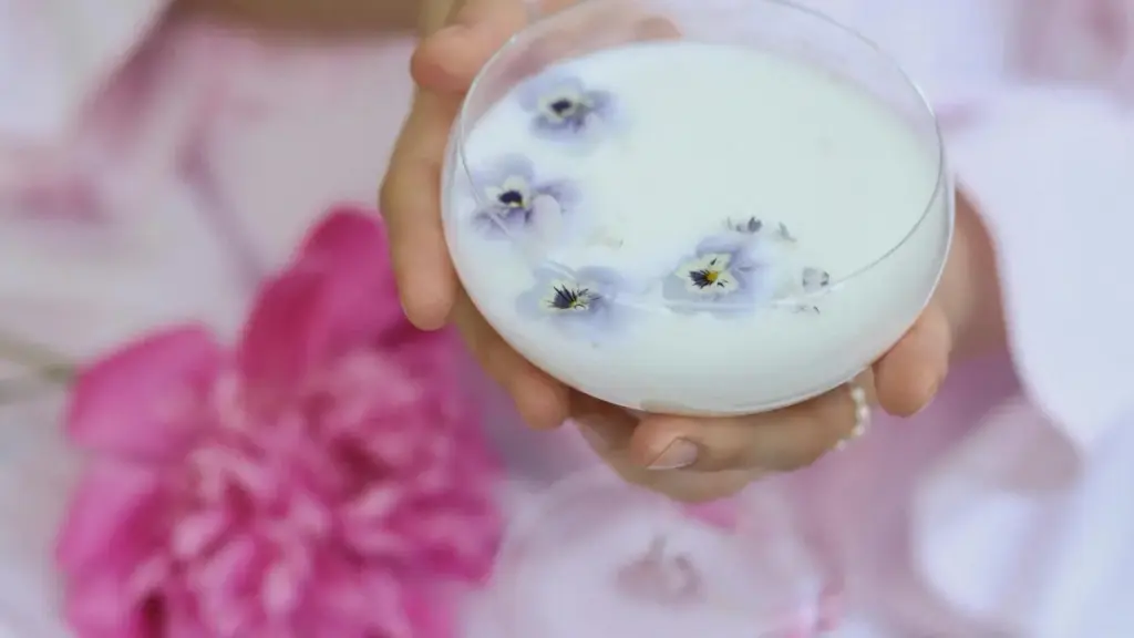 ኢትዮጵያ ክሪእተሮች ለUAE ብራንድዎች SoundCloud ላይ ጤና ልምዶችን ለመካፈል የሚያስፈልጉ የስታራቴጂ፣ ምርመራ፣ ምሳሌዎች እና ማዕከላዊ መረጃዎች።